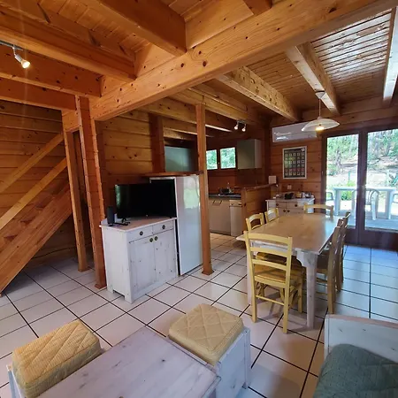 Daire En Bois