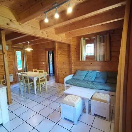 En Bois Apartment *